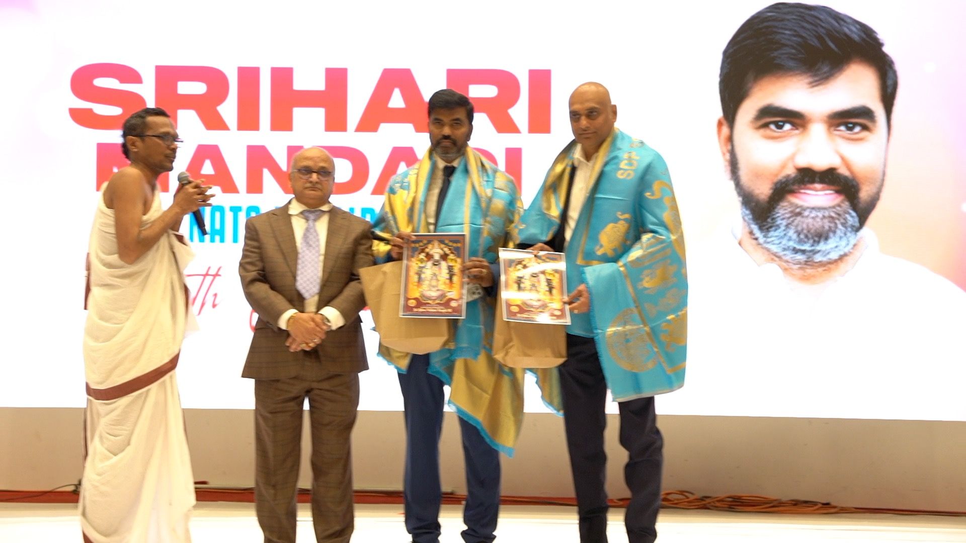 నాట్స్ అధ్యక్షుడిగా శ్రీహరి మందాడి.. న్యూజెర్సీలో ఘనంగా ప్రమాణ స్వీకారం